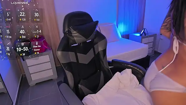 megara x  online show from February 10, 2026, 2:10 am