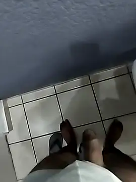 Leofj007 online show from November 3, 2025, 5:45 am