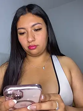 Issa Santana online show from March 25, 2026, 9:57 pm