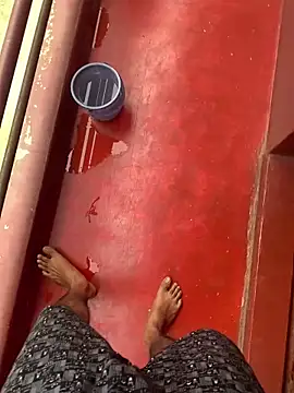 darkbluemoon online show from November 4, 2025, 9:02 am