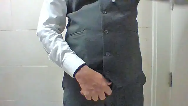 PROMYLOVE online show from March 4, 2026, 2:41 am