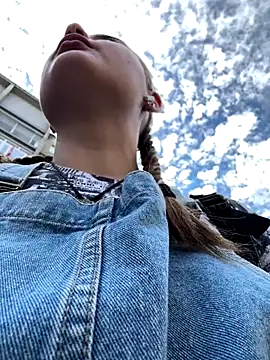 StephanieMur online show from September 27, 2025, 6:08 am