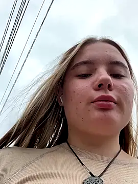 StephanieMur online show from September 22, 2025, 3:56 am