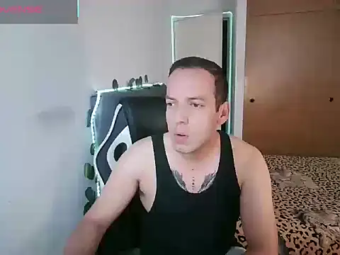 Snapshot of Cerso1 chatting on July 4, 2026, 2:21 pm Cerso1 online show from July 4, 2026, 2:21 pm