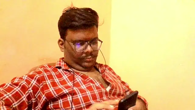 brownbear6 online show from October 18, 2025, 3:14 pm