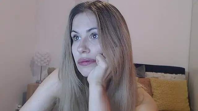 Snapshot of Lika_Soul chatting on July 11, 2026, 3:56 pm Lika Soul online show from July 11, 2026, 3:56 pm