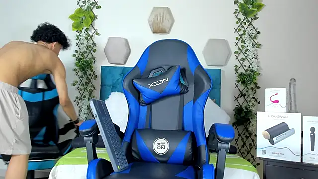 Snapshot of _taylor_black chatting on November 4, 2025, 9:07 pm taylor black online show from November 4, 2025, 9:07 pm