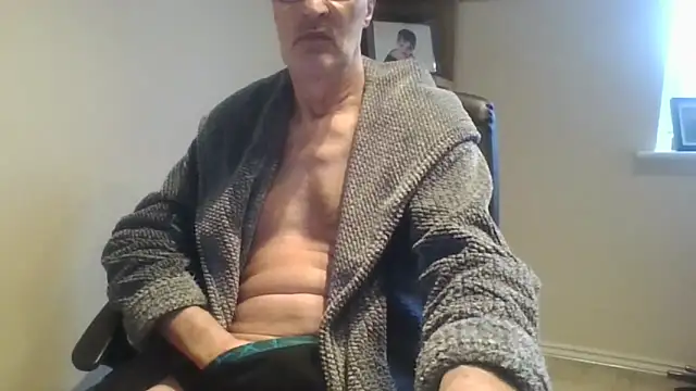 Snapshot of rogpb chatting on February 5, 2026, 10:11 am rogpb online show from February 5, 2026, 10:11 am