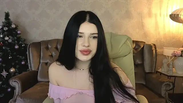 Neyla Charm online show from January 18, 2026, 10:13 pm