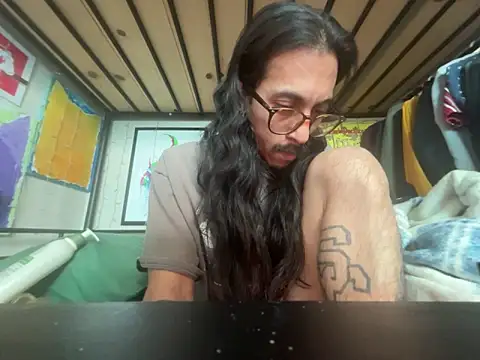 Snapshot of bigdickkane300 chatting on November 7, 2025, 10:13 pm bigdickkane300 online show from November 7, 2025, 10:13 pm