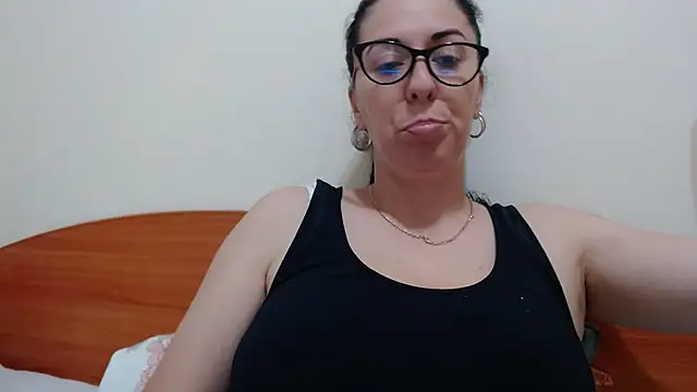 jollene online show from May 21, 2026, 12:35 pm