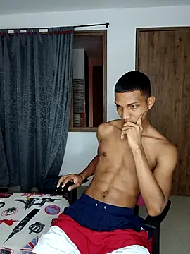 Snapshot of miguelmarcus chatting on September 18, 2025, 1:25 pm miguelmarcus online show from September 18, 2025, 1:25 pm