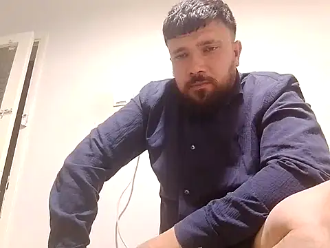 nihattttttttttttttt online show from October 9, 2025, 9:48 pm