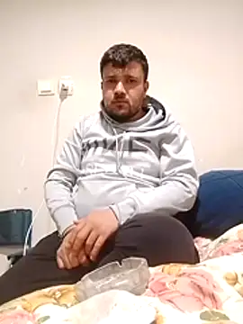 nihattttttttttttttt online show from November 28, 2025, 9:15 pm