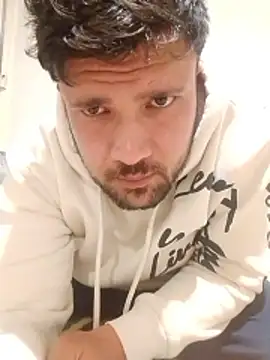 nihattttttttttttttt online show from January 14, 2026, 8:01 pm