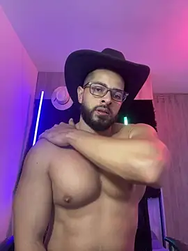 Snapshot of magnumchris chatting on February 26, 2026, 11:43 am magnumchris online show from February 26, 2026, 11:43 am