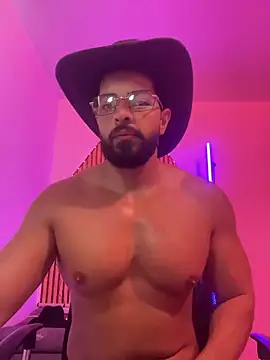 Snapshot of magnumchris chatting on February 16, 2026, 12:26 pm magnumchris online show from February 16, 2026, 12:26 pm