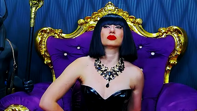 LaraMaeve online show from October 12, 2025, 6:15 am