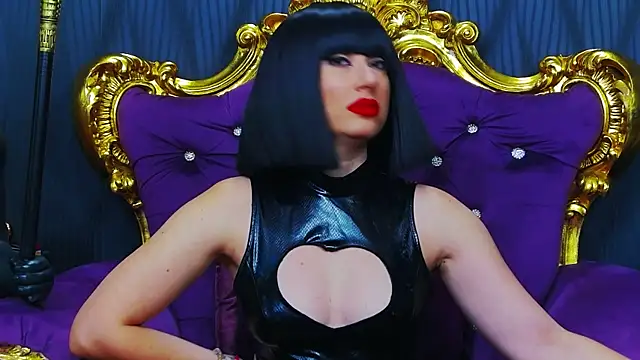 LaraMaeve online show from October 22, 2025, 5:07 am