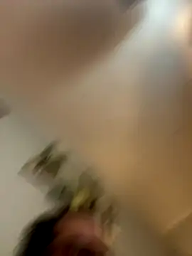 Lilbig 24 online show from December 18, 2025, 3:27 pm