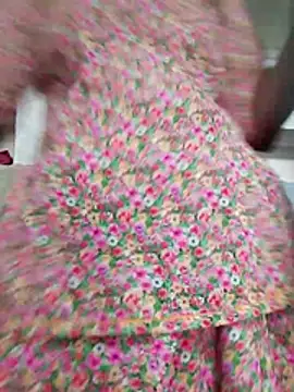 aunty sumy online show from January 15, 2026, 4:49 am