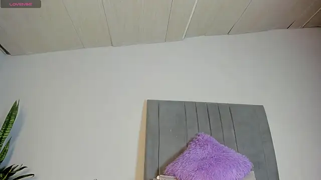 Sophia Ebony online show from October 15, 2025, 12:57 pm