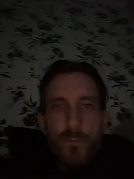 Big8inchUncutCock online show from June 5, 2026, 5:40 pm
