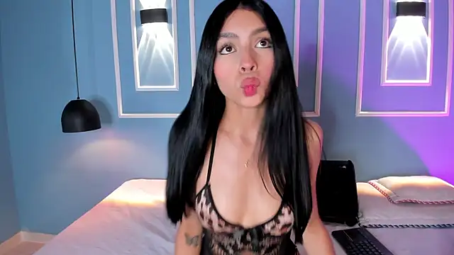 hannaa zc online show from December 19, 2025, 9:06 pm