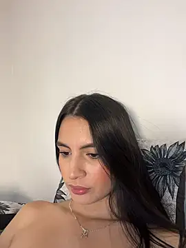 MartiinaRosse online show from August 1, 2026, 2:20 am