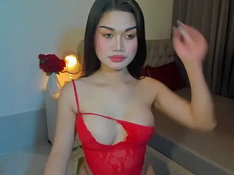 Iamyourbabyalicia online show from February 5, 2026, 1:51 pm