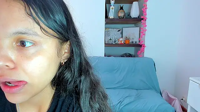 Snapshot of Danesacronin chatting on November 12, 2025, 7:07 pm Danesacronin online show from November 12, 2025, 7:07 pm