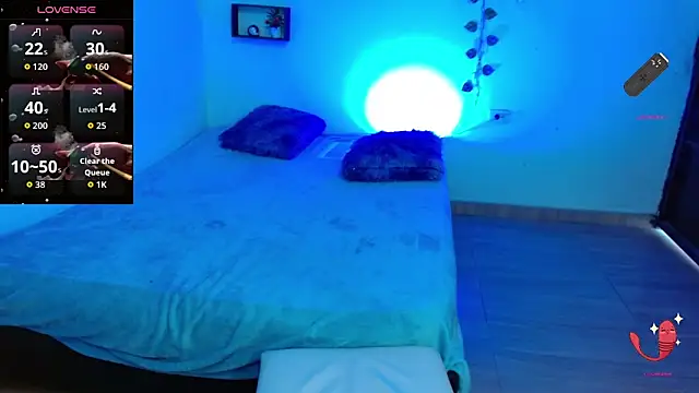 Pamela 28 online show from November 22, 2025, 9:35 pm