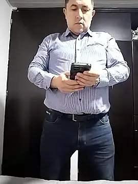 BigCristh79 online show from March 11, 2026, 8:58 pm