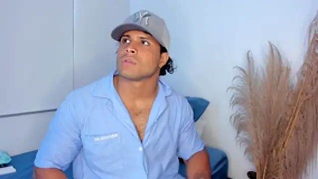 Snapshot of Evansdark1 chatting on February 15, 2026, 10:09 pm Evansdark1 online show from February 15, 2026, 10:09 pm