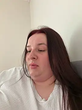 Curvaceouscarla online show from July 1, 2026, 12:38 pm
