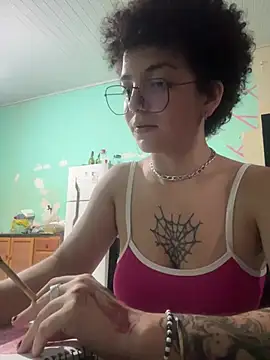 CamillyBlum online show from May 19, 2026, 3:02 am