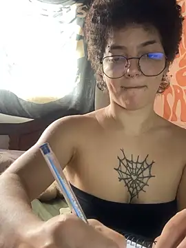CamillyBlum online show from June 10, 2026, 6:42 pm