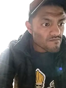 perrotjuui97 online show from February 4, 2026, 11:38 am