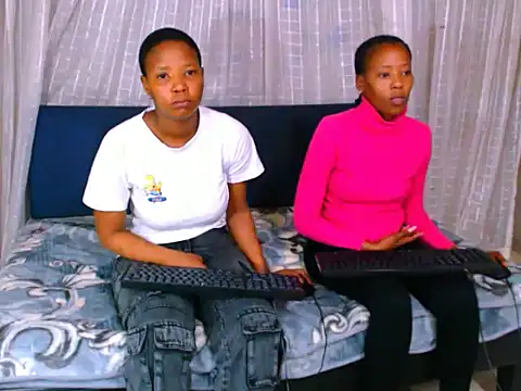 ebonyfirexx online show from September 14, 2025, 4:51 pm