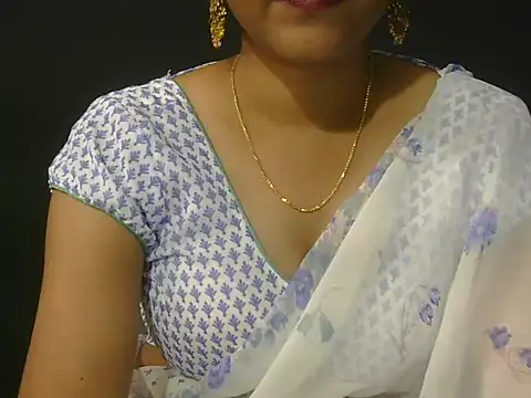 Snapshot of Priyanka_rao chatting on April 2, 2026, 4:35 pm Priyanka rao online show from April 2, 2026, 4:35 pm