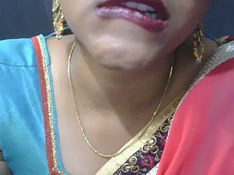 Snapshot of Priyanka_rao chatting on February 6, 2026, 5:53 pm Priyanka rao online show from February 6, 2026, 5:53 pm
