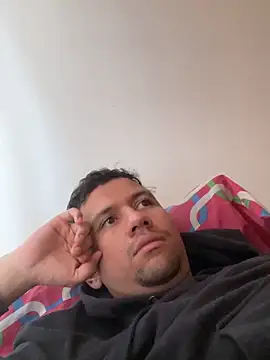 Michaell Spinelly online show from March 5, 2026, 2:46 pm