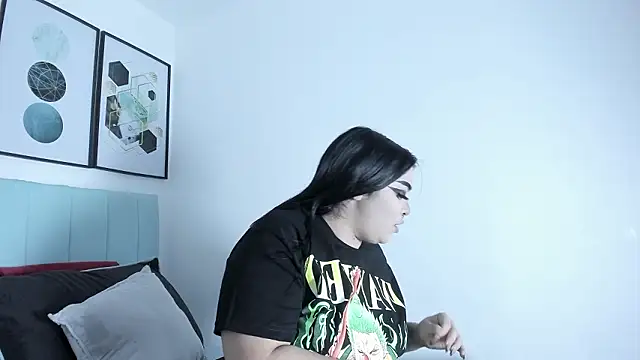 hinazuru online show from March 3, 2026, 7:10 pm