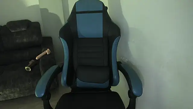 Scarbadgirl  online show from October 11, 2025, 3:29 am