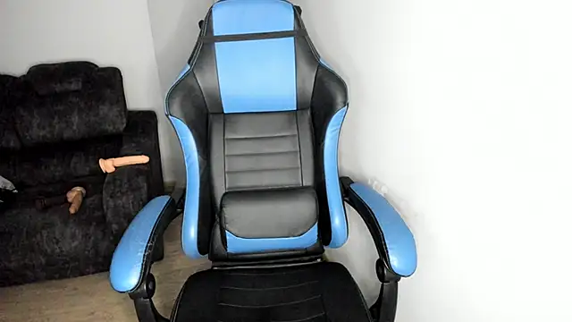 Scarbadgirl  online show from October 10, 2025, 3:29 am