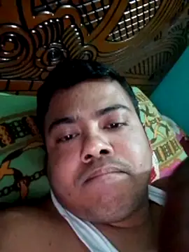 CatchingBouquet online show from December 20, 2025, 3:37 pm