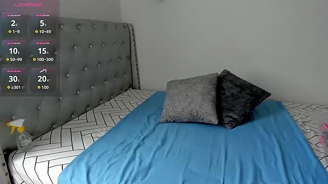 Snapshot of natt_op chatting on November 22, 2025, 4:28 pm natt op online show from November 22, 2025, 4:28 pm