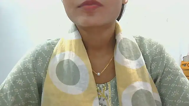 Aarti misty71 online show from June 27, 2026, 5:57 am