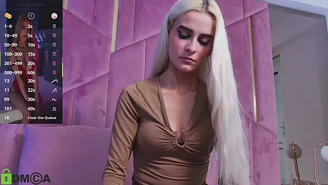 SelenaDaze online show from November 10, 2025, 5:12 am