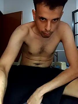 rocco3011 online show from February 6, 2026, 1:45 am